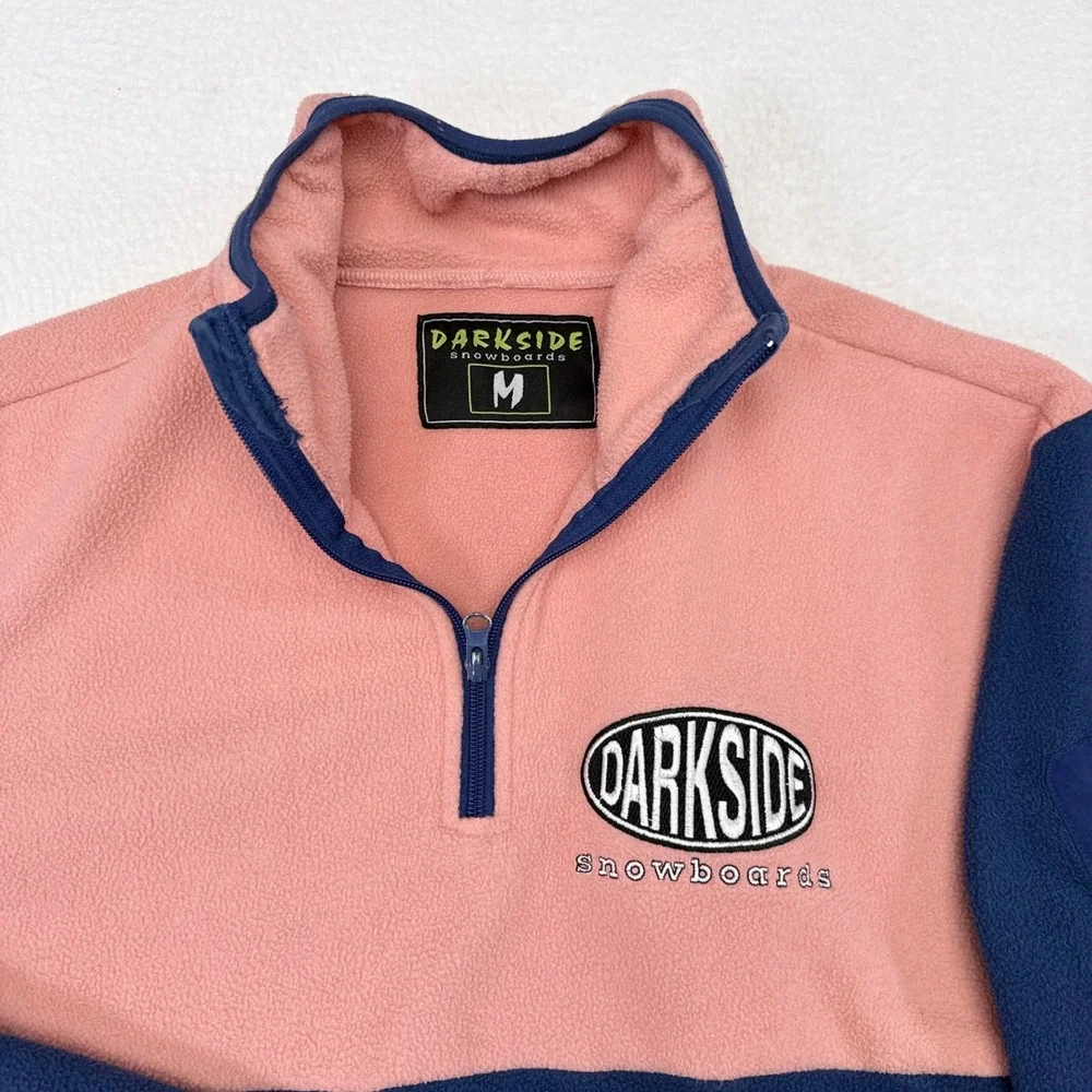 Darkside Snowboards Sweater Mens Size Medium Fleece 1/4‎ Zip Pullover Pink Blue